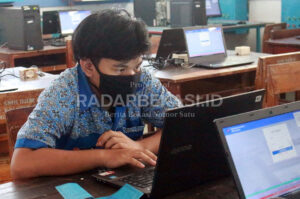 Evaluasi KBM Daring, Guru Masih Kejar Ketercapaian Kurikulum