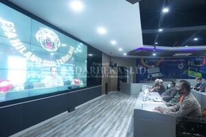 Bupati Ratas Penanggulangan Covid- 19 dengan Presiden