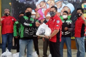 Komunitas Pajero Bekasi Lakukan Baksos