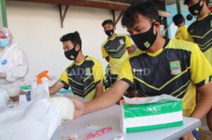 Mulai Latihan, Pemain Persikasi Jalani Rapid Test