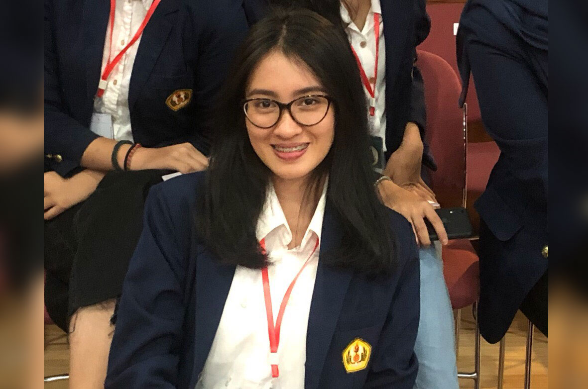 Rachma Indah Rifaniar