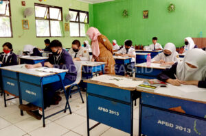 Literasi Membaca Jangan Sampai Dihilangkan