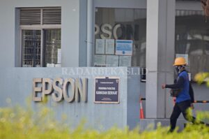 869 Karyawan Positif Corona