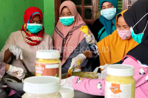 Survive di Masa Pandemi, Mitra Binaan Pertamina EP Turut Salurkan Bantuan