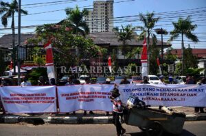 Warga Ancam Duduki Kantor BPN