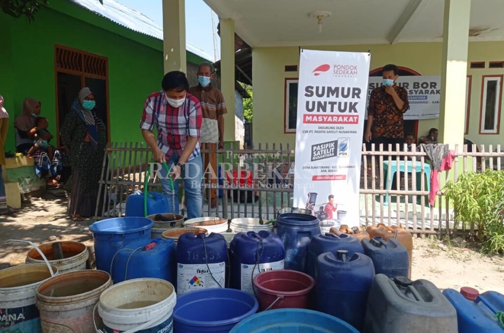 PT PSN dan PSI Bangun Sumur untuk Warga