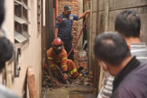 Geger, Asap Misterius di Bintara Jaya