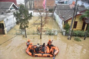 Waspada Bencana Beruntun