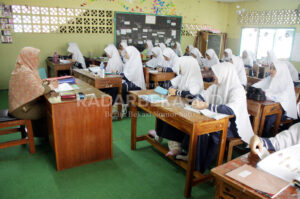 Jangan Terburu Sekolah Tatap Muka