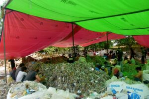 DLH Pantau Perusahaan Pengelola Sampah Non B3