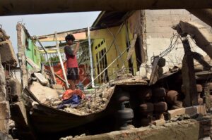 Gudang Penyimpanan Gas Meledak