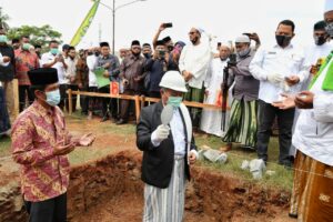 Peletakan Batu Pertama Rusun Pesantren Annihayah, Syaikhu Diapresiasi