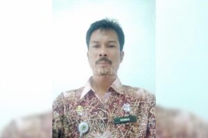 Sebar Spanduk Imbauan ke Masyarakat