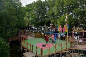 Pemuda Patungan Bangun Destinasi Wisata