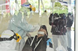 2.000 Kayawan Diswab Massal