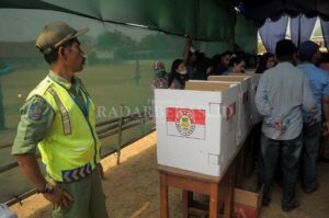 Rebutan Suara, Pendukung Cakades Bentrok