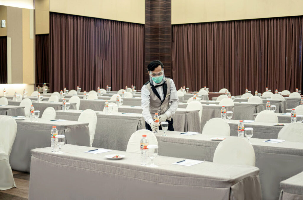 Pengunjung Hotel Wajib Patuh Prokes