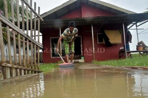 Empat Kecamatan Masih Terendam
