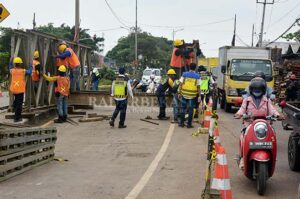 Jembatan Amblas mulai Diperbaiki