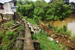 Normalisasi Kali Bekasi Bertahap
