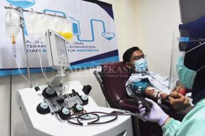 Pasien Covid-19 Butuh Donor Plasma Konvalesen