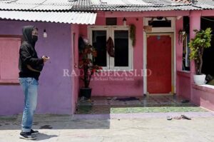 Viral Herman Gandakan Uang