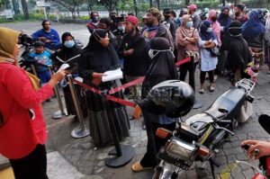 Antre BLT Sambil Sahur