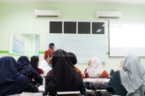 Banyak Dosen Belum Bersertifikasi