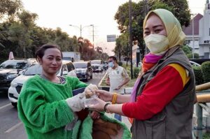 Perbanyak Aktivitas Sosial