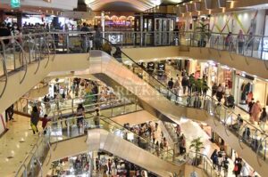 Awasi Prokes Pusat Perbelanjaan