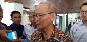 Soal 51 Pegawai KPK, Buya Syafi`i Minta Jokowi Tegas Supaya Didengar