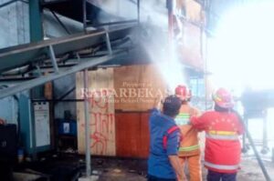 Mesin Giling Sampah Picu Kebakaran