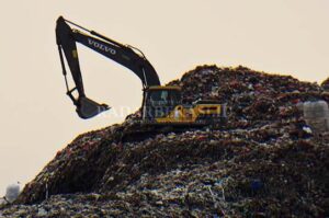 Usai Lebaran, Volume Sampah Naik 30 Persen