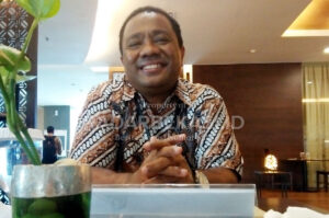 Jualan Roti untuk Bertahan