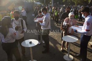 Berkurang Tiga Ribu Penumpang dari Bekasi