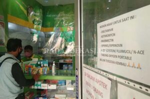 Warga Kesulitan Beli Obat
