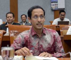 Menteri Nadiem Beberkan SIPlah, Belanja Sekolah via Daring
