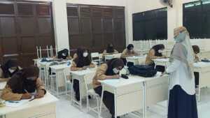 PTM Tingkat SMA dan SMK Baru di Dua Sekolah