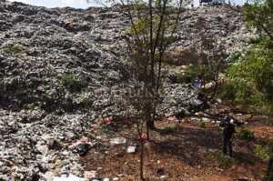 114 Makam Segera Direlokasi