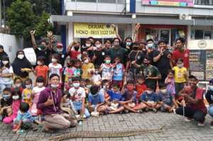 Bantu Evakuasi Hewan Reptil