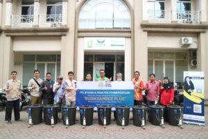 Laznas Dewan Dakwah – AWI Helat Pelatihan dan Praktik Budikdamber Plus   