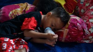 ⁣Sanitasi Buruk dan Konsumsi SKM Tinggi⁣  Mengancam Masa Depan Anak-anak    