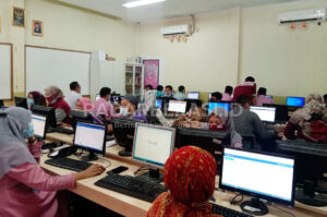 Guru Diminta Cari Tahu Informasi Kurikulum Prototipe