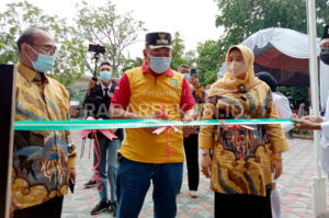 SMAN 10 Kota Bekasi Luncurkan Penggunaan Aplikasi PeduliLindungi