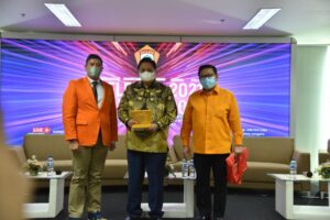 Jaga Pemulihan Ekonomi, Airlangga Ajak Semua Pihak untuk Tingkatkan Koordinasi dan Sinergi⁣  ⁣