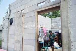 Belasan Rumah Rusak Diterjang Puting Beliung