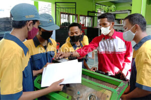 Persiapan Materi hingga Sarpras