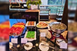 Bukber Asik di Cerenti Restaurant Grand Zuri