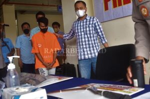 AY Terancam Hukuman Mati