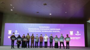 Dukung Pendidikan Teknologi Digital, Sinar Mas Land Berikan Beasiswa Coding untuk Puluhan Pemuda-Pemudi Kabupaten Tangerang